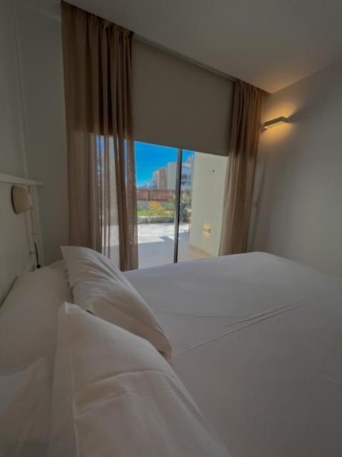 Eco-Apartments La Marineda Roses Ngoại thất bức ảnh