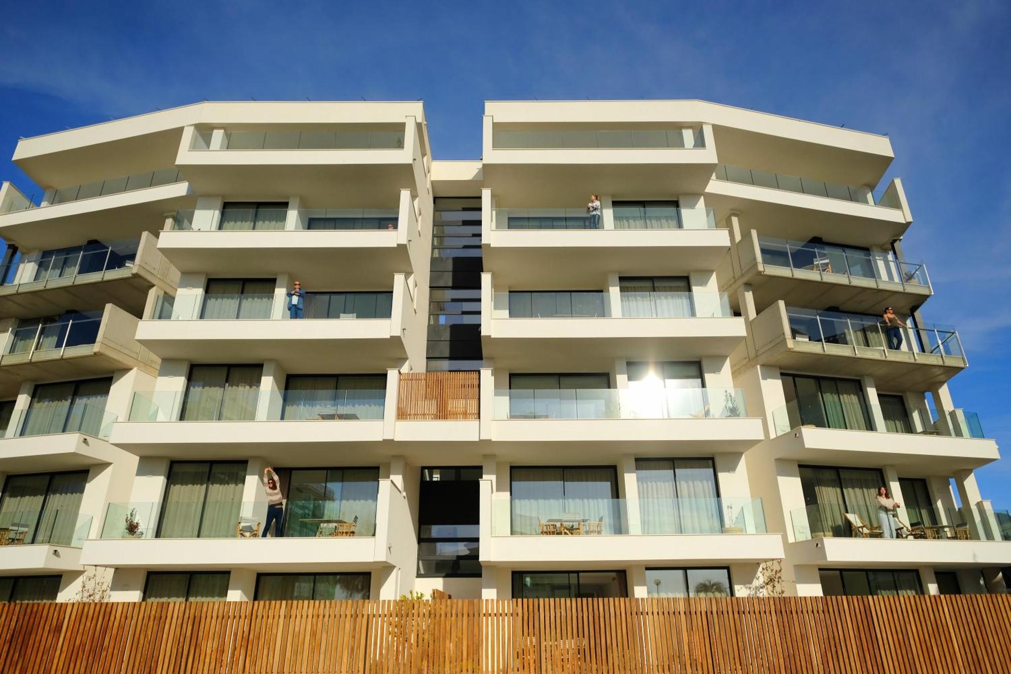 Eco-Apartments La Marineda Roses Ngoại thất bức ảnh