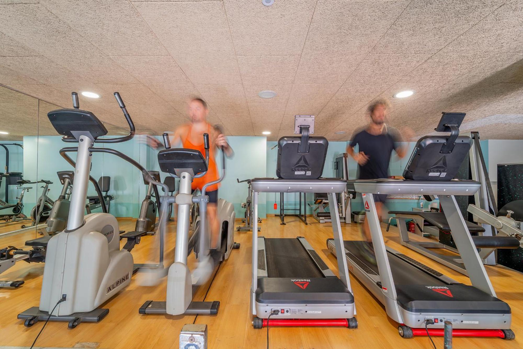 Eco-Apartments La Marineda Roses Ngoại thất bức ảnh